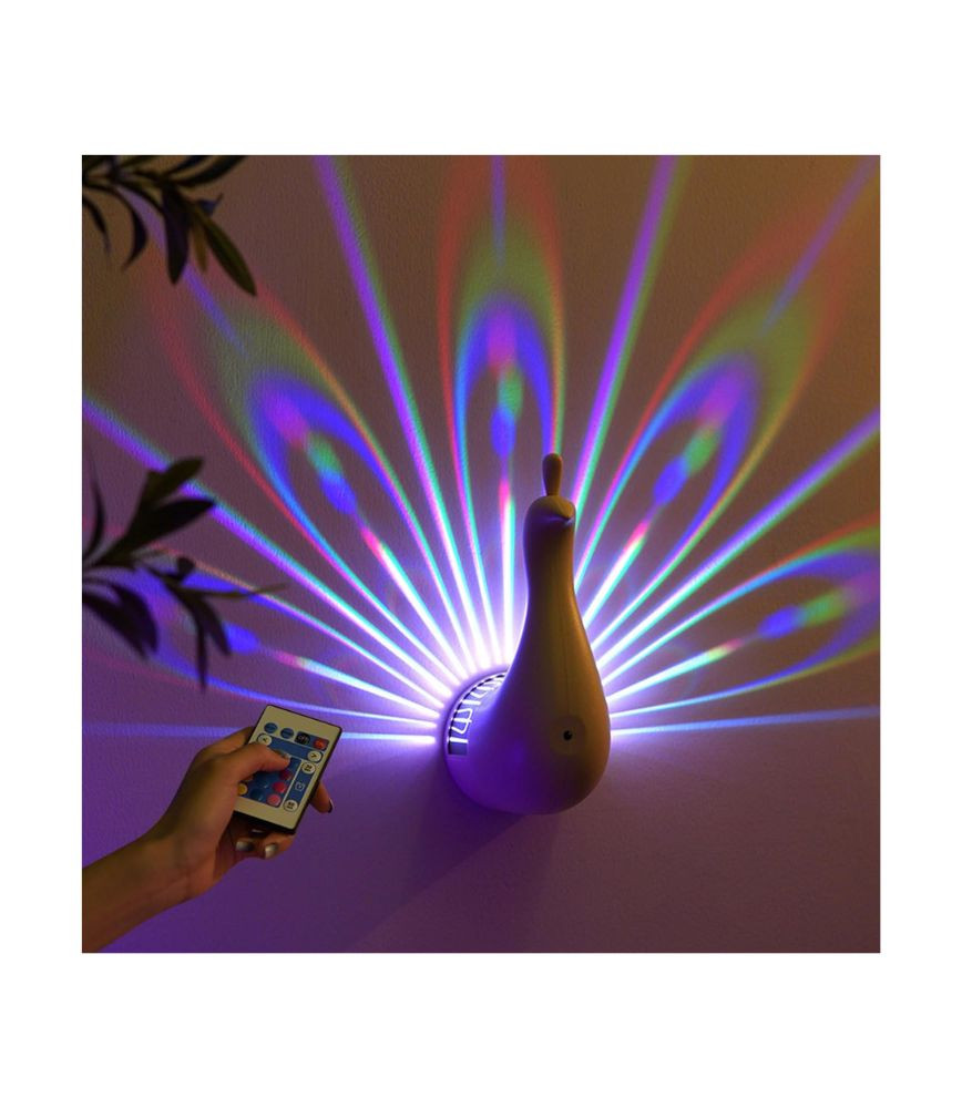 مصباح حائط بتصميم الطاووس بإضاءة LED ملونة ديكورية