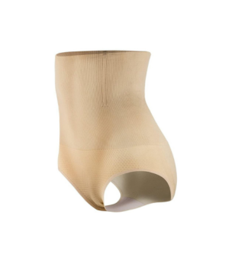 ثونغ المرأة عالية الخصر